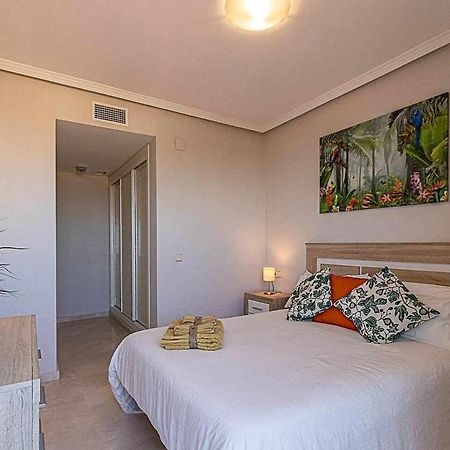 בנאלמדנה 797 Holiday Rentals - Moderno Piso Para 5 Con Hermosas Vistas מראה חיצוני תמונה