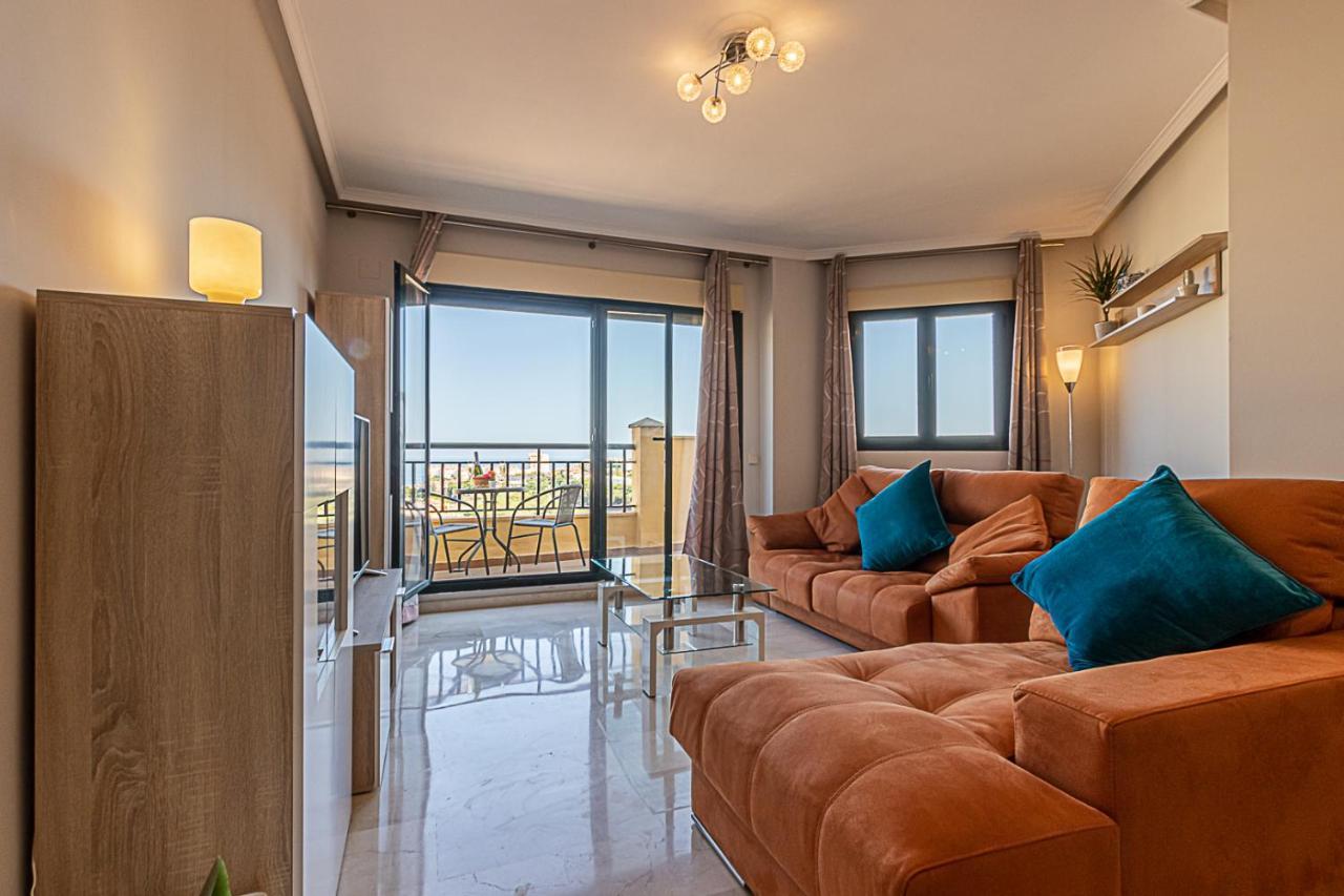 בנאלמדנה 797 Holiday Rentals - Moderno Piso Para 5 Con Hermosas Vistas מראה חיצוני תמונה