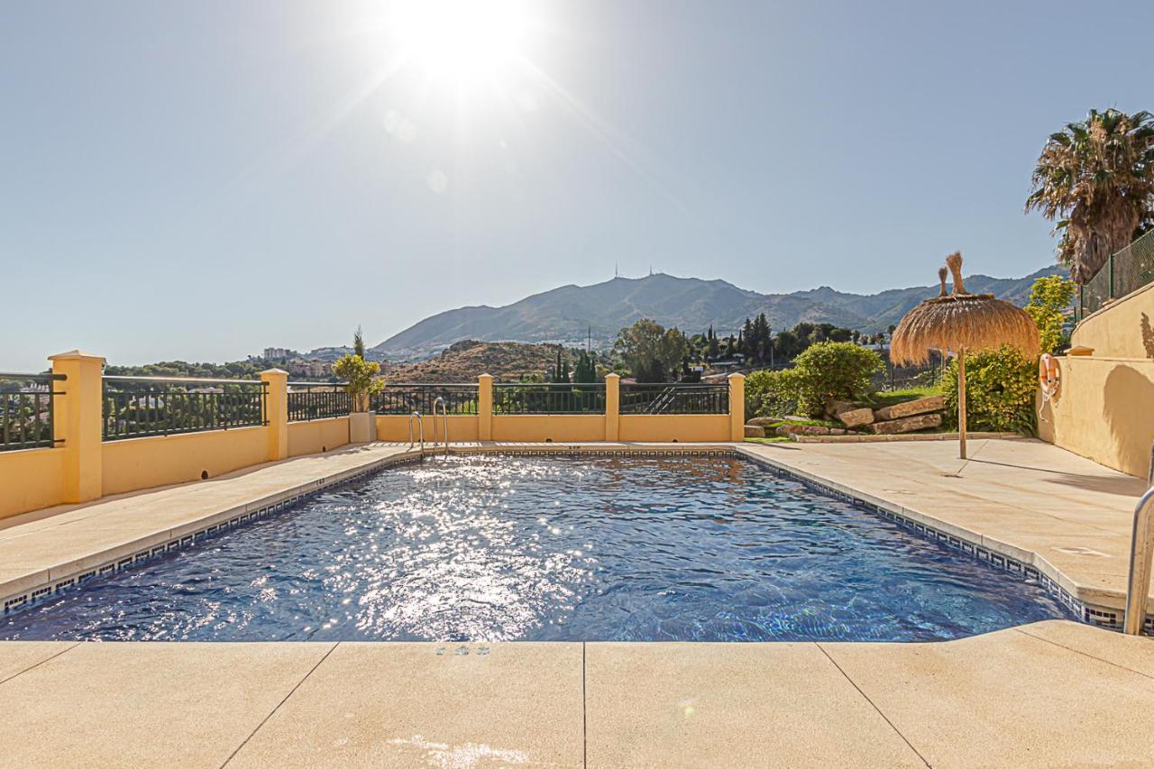 בנאלמדנה 797 Holiday Rentals - Moderno Piso Para 5 Con Hermosas Vistas מראה חיצוני תמונה