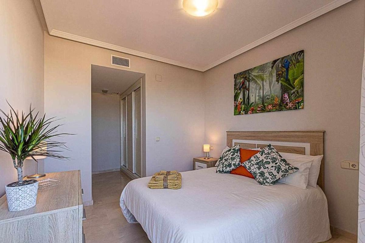 בנאלמדנה 797 Holiday Rentals - Moderno Piso Para 5 Con Hermosas Vistas מראה חיצוני תמונה