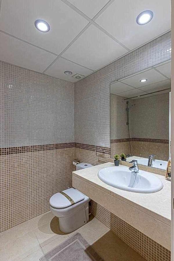 בנאלמדנה 797 Holiday Rentals - Moderno Piso Para 5 Con Hermosas Vistas מראה חיצוני תמונה